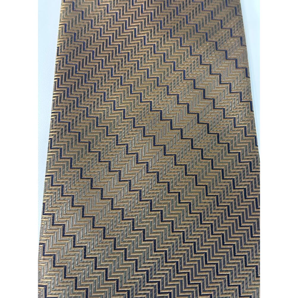 Kenneth Cole New York, men's 100% silk tie, brown, gold burgundy pattern